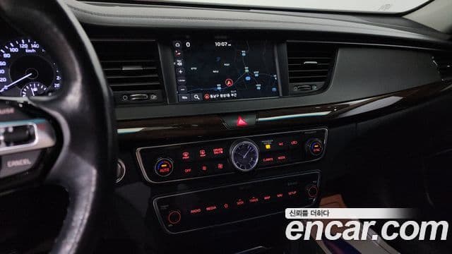 Kia All New K7 гибрид Noblesse, 2019 15