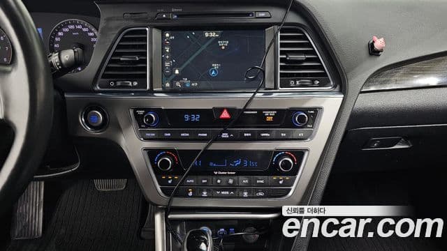 Hyundai LF Sonata Special, 2017 15