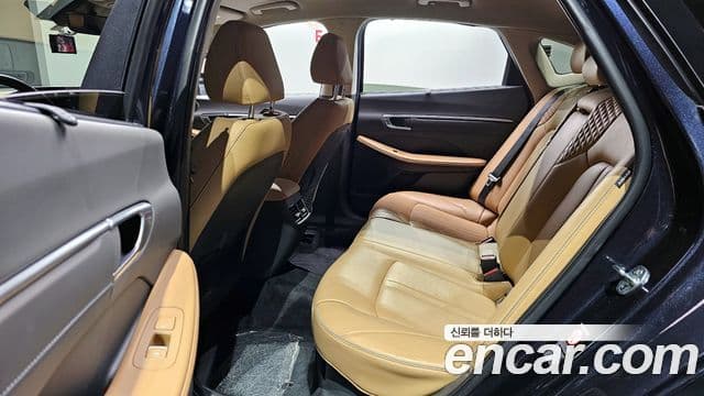 Hyundai Sonata гибрид (DN8) Inspiration, 2022 12