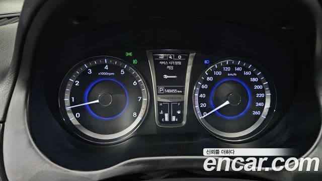 Hyundai Grandeur HG Modern, 2015 8