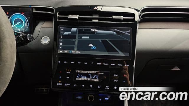 Hyundai Tucson гибрид (NX4) Inspiration 2WD, 2022 15