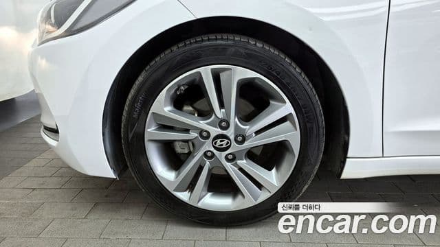 Hyundai Avante AD 1.6 GDI Value Plus, 2018 все фото