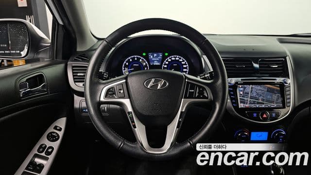 Hyundai Accent(новый кузов / новое поколение) 1.6 GDI top, 2012 14