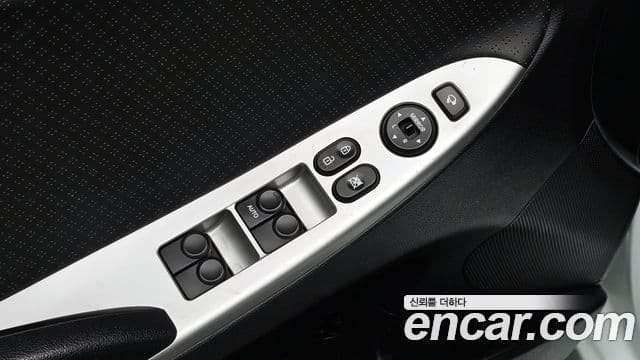 Hyundai Accent(новый кузов / новое поколение) 1.6 GDI top, 2012 19