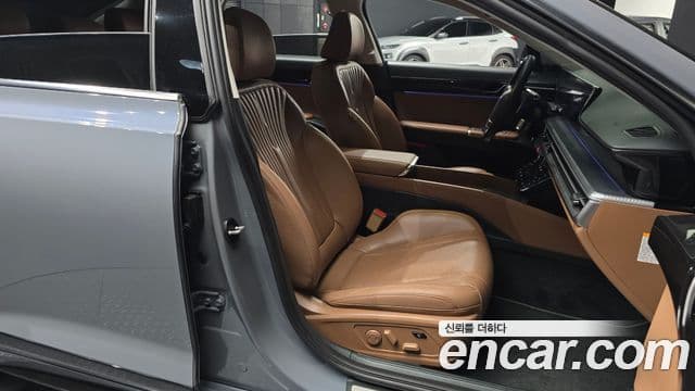 Hyundai Grandeur гибрид (GN7) Exclusive, 2023 10