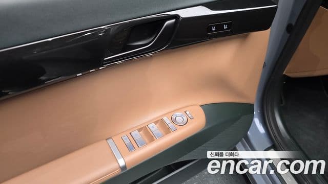 Hyundai Grandeur гибрид (GN7) Exclusive, 2023 17