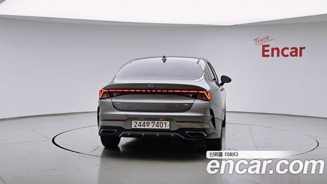 Kia K5 гибрид 3세대 Prestige, 2020 4
