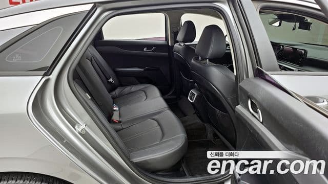 Kia K5 гибрид 3세대 Prestige, 2020 12