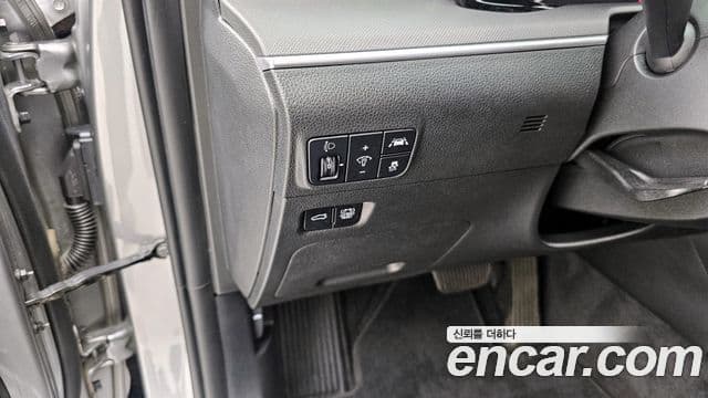 Kia K5 гибрид 3세대 Prestige, 2020 14