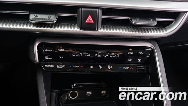 Kia K5 гибрид 3세대 Prestige, 2020 18