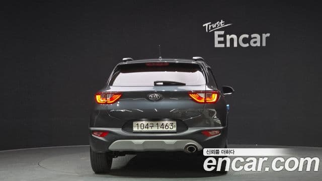 Kia Stonic Trendy, 2019 4