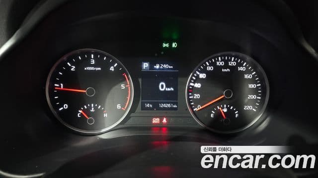 Kia Stonic Trendy, 2019 8