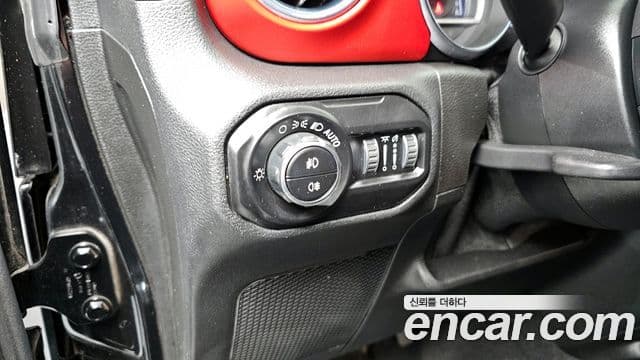 Jeep Wrangler (JL) 2.0 Rubicon 4도어, 2020 18