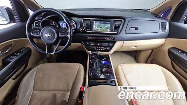 Kia All New Carnival Luxury, 2018 7