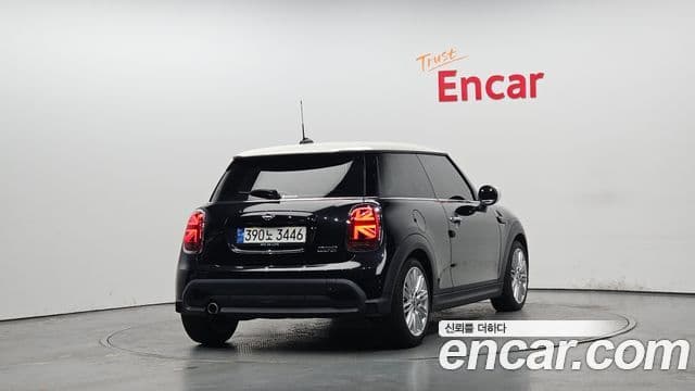 Mini Cooper 3세대, 2023 2