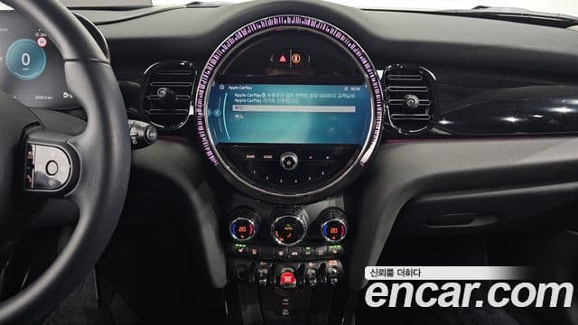 Mini Cooper 3세대, 2023 14