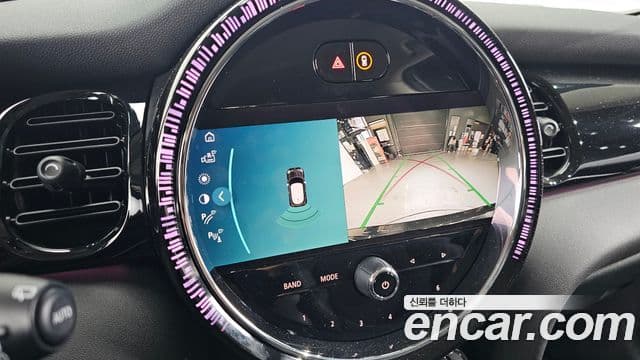 Mini Cooper 3세대, 2023 16