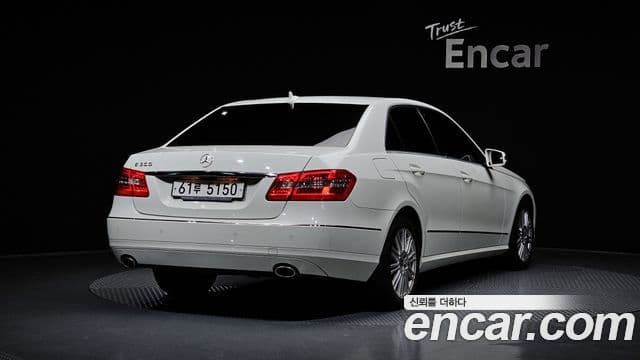 Mercedes-Benz E-класс W212 E300 Elegance, 2011 2