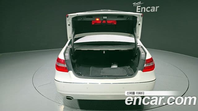 Mercedes-Benz E-класс W212 E300 Elegance, 2011 20