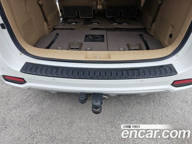 Kia The / новый New Carnival VIP, 2019 17