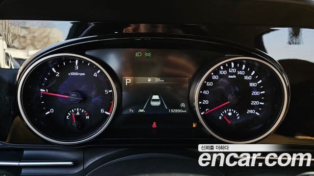 Kia Carnival 4세대 Prestige, 2022 8