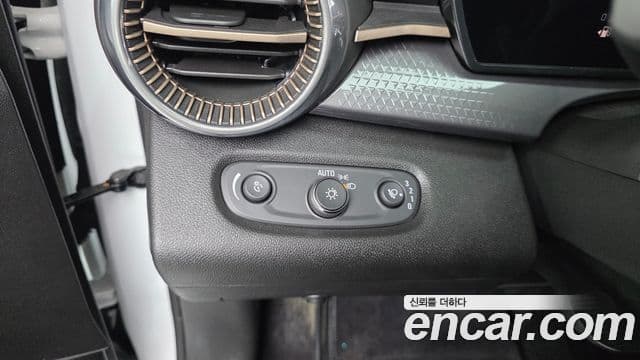 Chevrolet(GM대우) Trax кроссовер 1.2 ACTIV, 2024 13