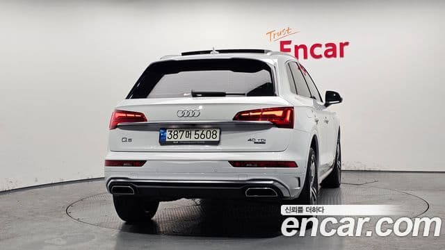 Audi Q5 (FY) Premium, 2021 4