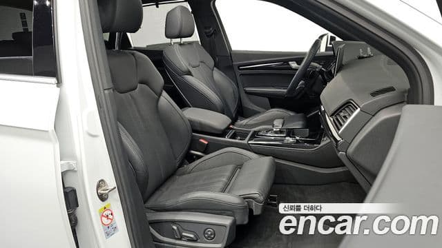 Audi Q5 (FY) Premium, 2021 10