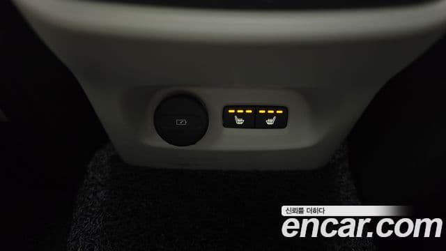 Volvo XC40 B4 Ultimate Bright, 2023 16