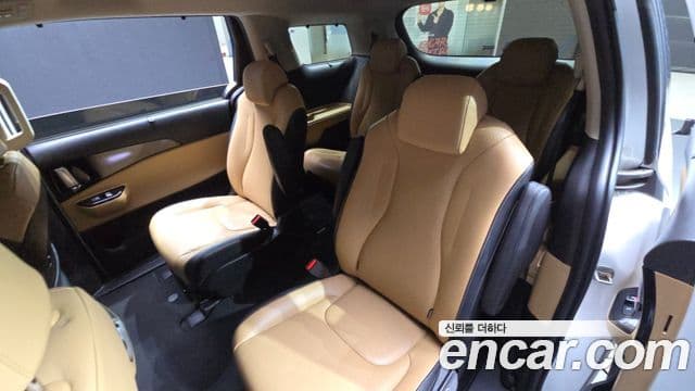 Kia Carnival 4세대 Signature, 2021 12