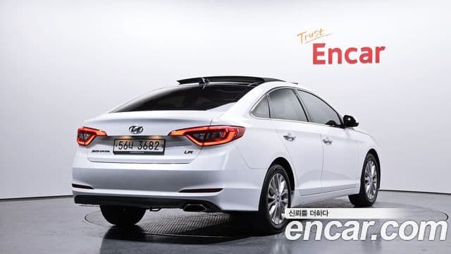 Hyundai LF Sonata LPI Modern(для людей с инвалидностью), 2015 2