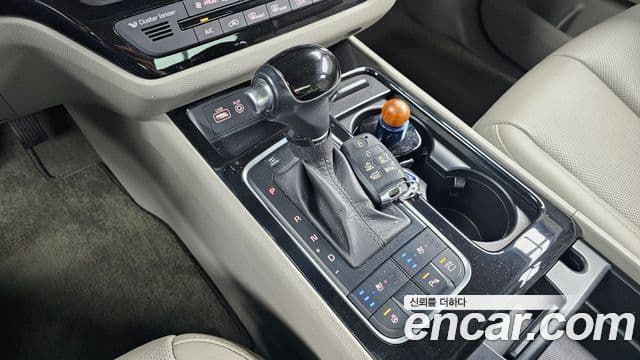 Kia All New Carnival Noblesse, 2015 9