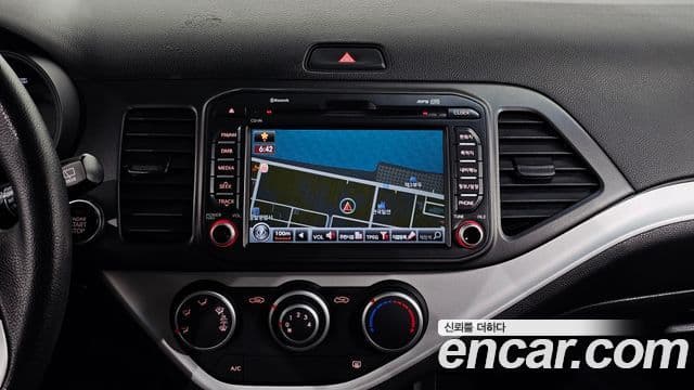 Kia All New Morning Luxury, 2012 14