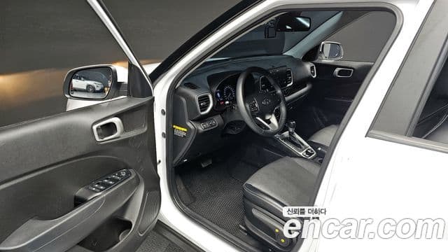 Hyundai Venue Modern, 2020 11