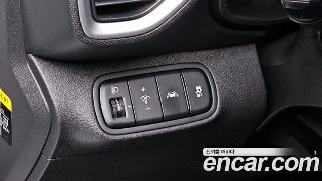 Hyundai Venue Modern, 2020 17