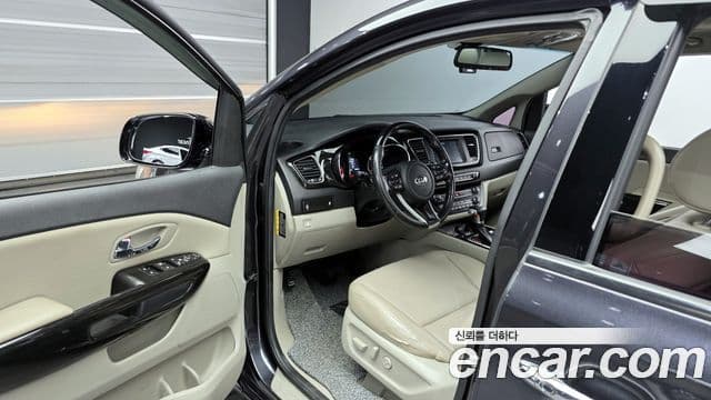 Kia The / новый New Carnival Prestige, 2019 10