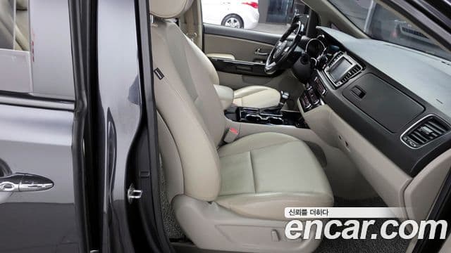 Kia The / новый New Carnival Prestige, 2019 12