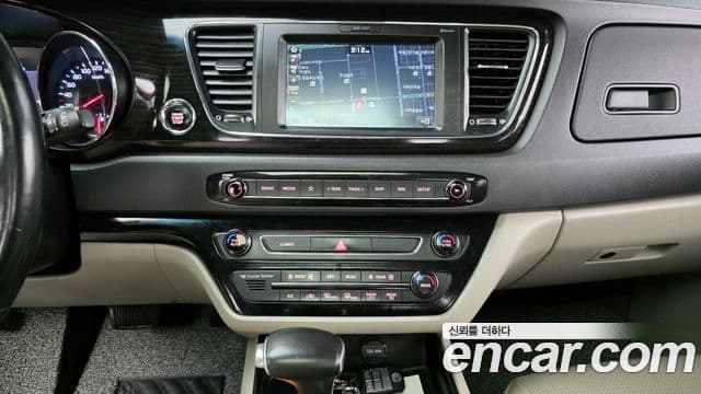 Kia The / новый New Carnival Prestige, 2019 17