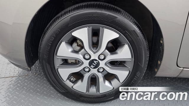 Kia The / новый New Morning Luxury, 2016 все фото