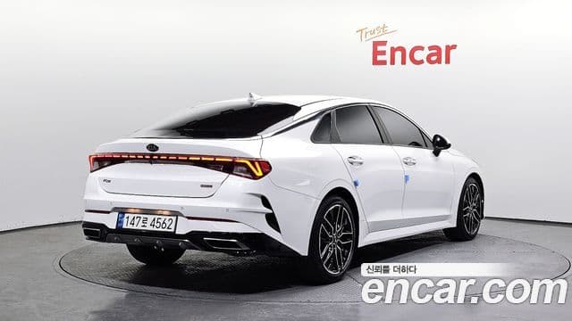 Kia K5 3세대 Prestige, 2021 2
