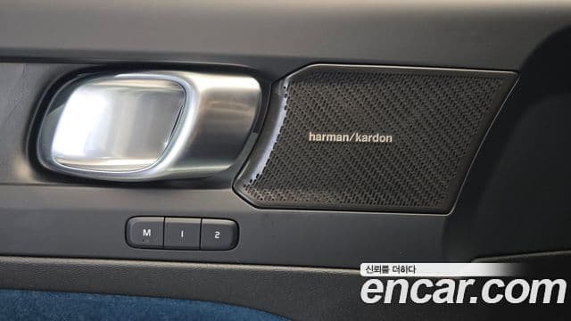 Volvo XC40 Recharge twin Ultimate, 2024 18