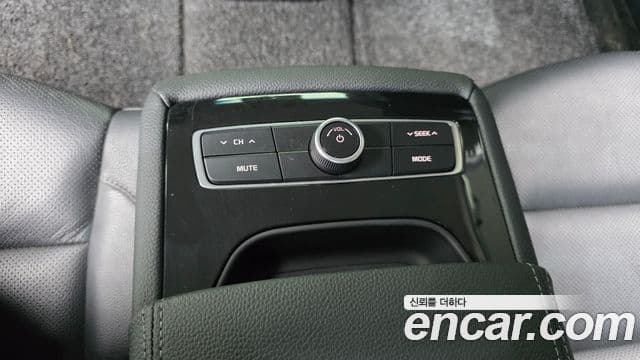 Kia All New K7 Noblesse, 2019 18