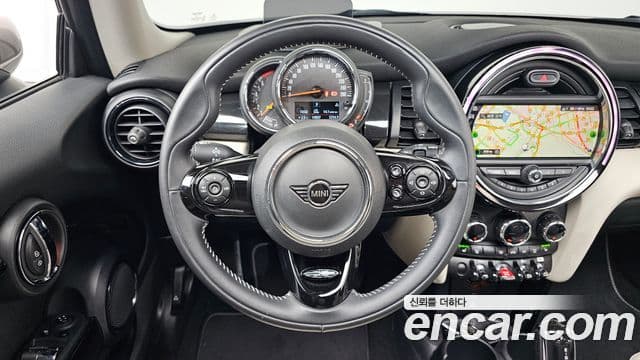 Mini Cooper S Kingsroad Edition, 2020 13