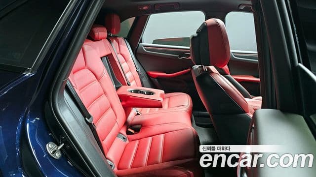 Porsche Macan 95B, 2021 12