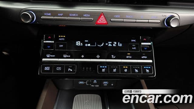 Hyundai Grandeur (GN7) Premium, 2023 16