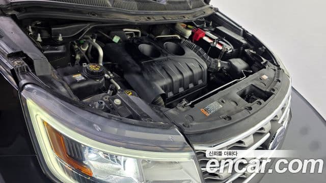 Ford Explorer 5세대, 2016 6