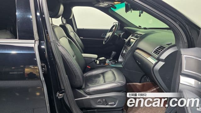 Ford Explorer 5세대, 2016 11
