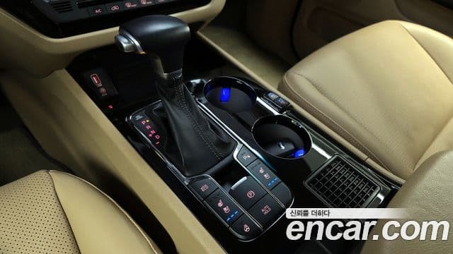 Kia The / новый New Carnival Prestige, 2019 9