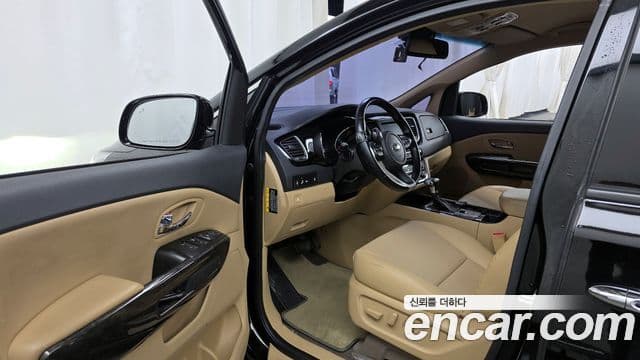 Kia The / новый New Carnival Prestige, 2019 10