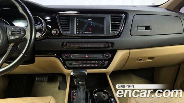 Kia The / новый New Carnival Prestige, 2019 14